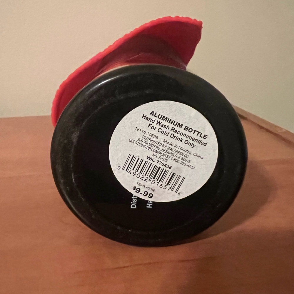 NIGHTMARE BEFORE CHRISTMAS Jack and Sally Aluminum Bottles - Picture 10 of 10